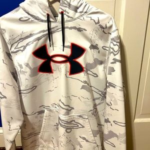 Under Armour Men’s White Camo Hoodie Sweatshirt